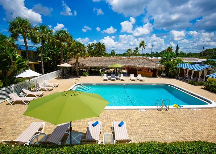 Naples Garden Inn