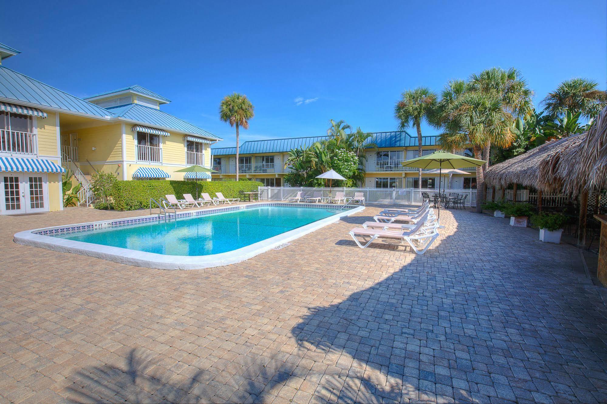 Hotel Garden North Naples